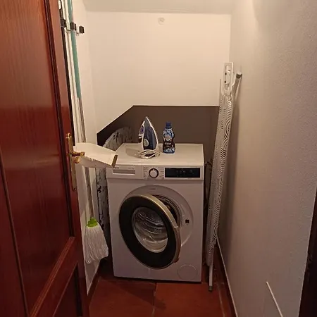 Ele Hause Tropical Paradise Apartman *